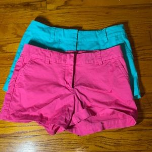 Vineyard Vibes shorts (turquoise & pink)
